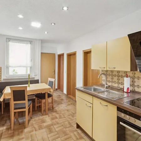 Stunning In Schleusingen *