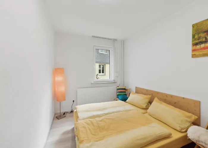 Stunning In Schleusingen Apartman