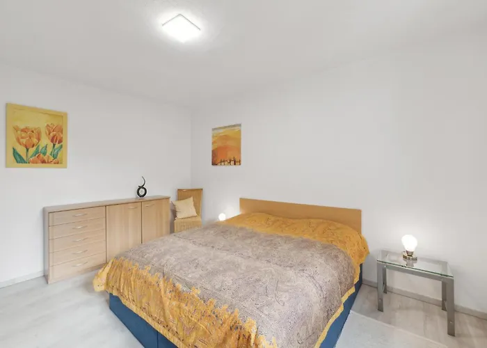 Stunning In Schleusingen Apartman Hinternah